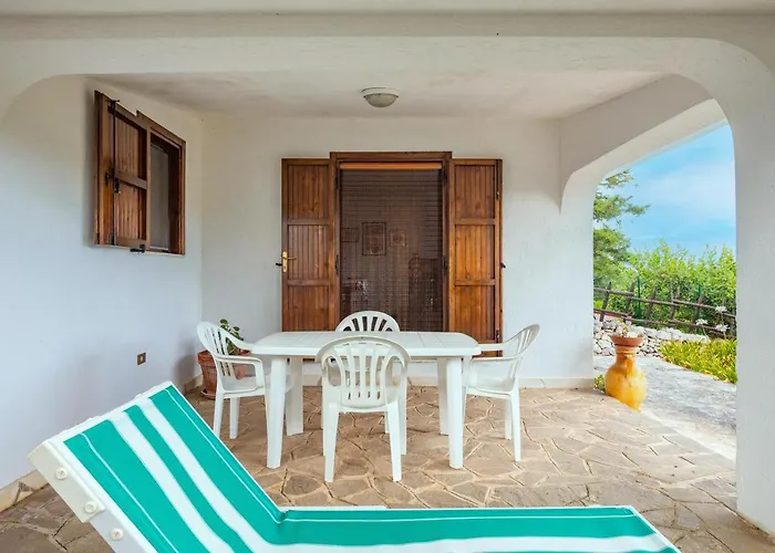 A Simona Willa Ostuni